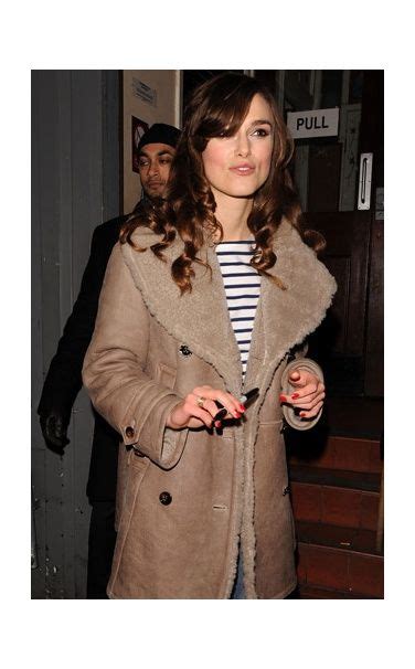 keira knightley burberry coat